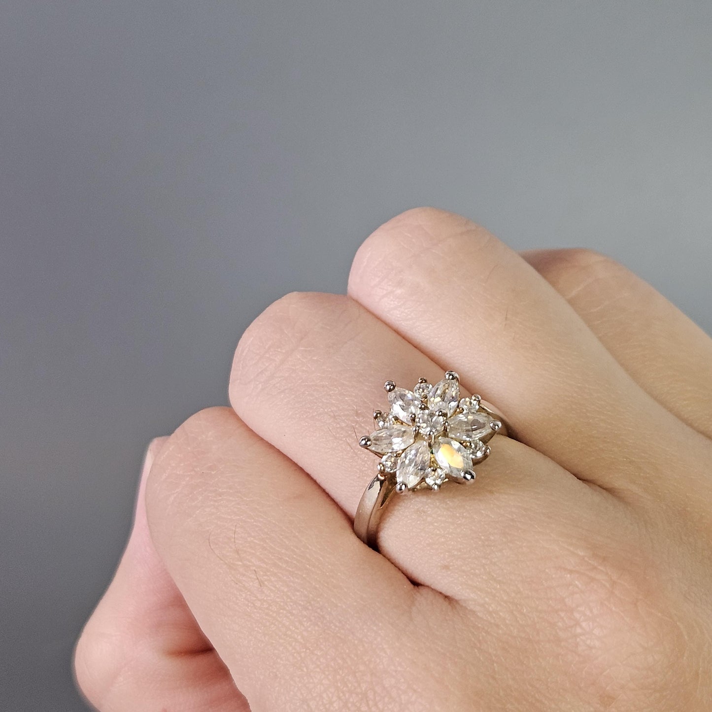 Vintage Flower Ring with CZ, Gold Plated Size 8 Brilliant