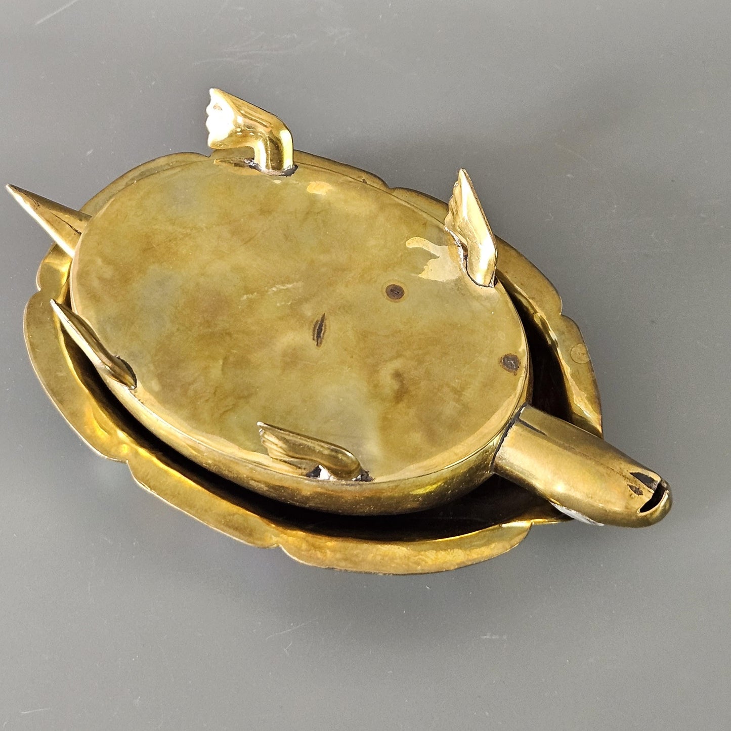 Beautiful Mid Century Brass Inlaid Abalone Tortoise Turtle Box