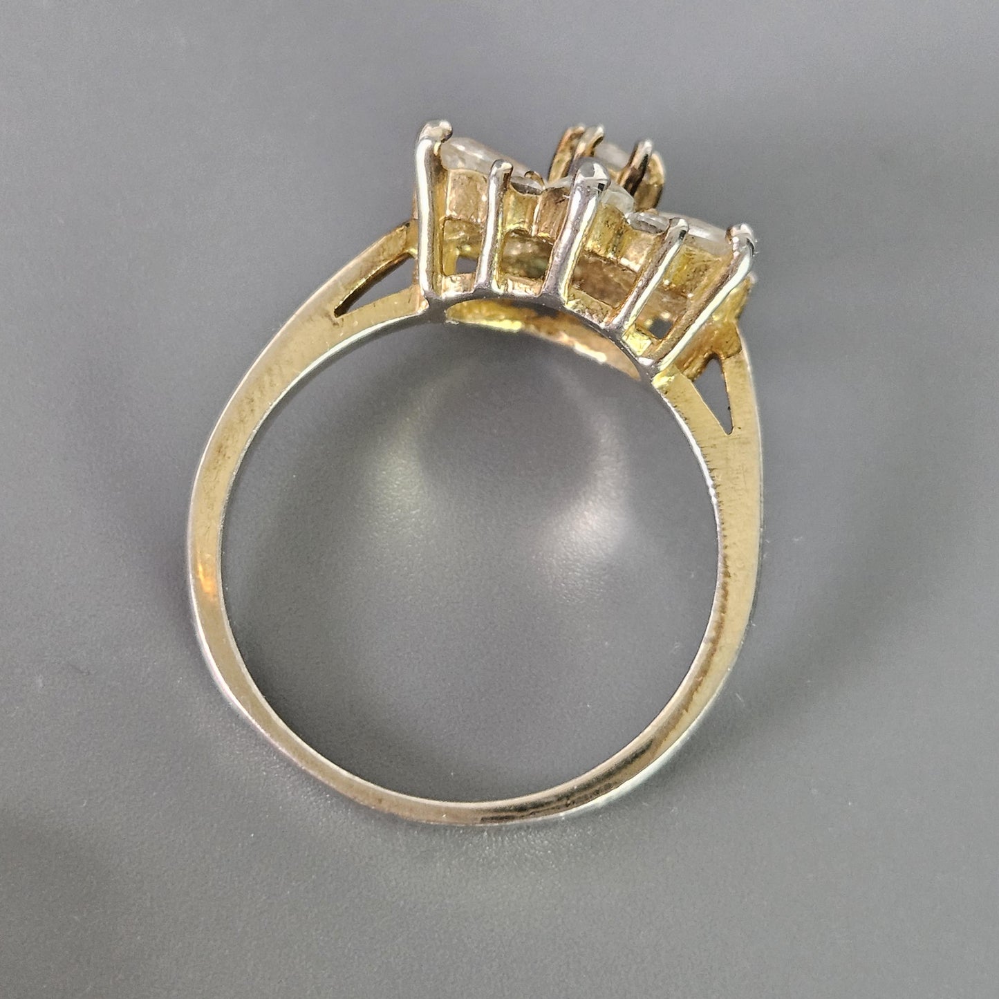 Vintage Flower Ring with CZ, Gold Plated Size 8 Brilliant
