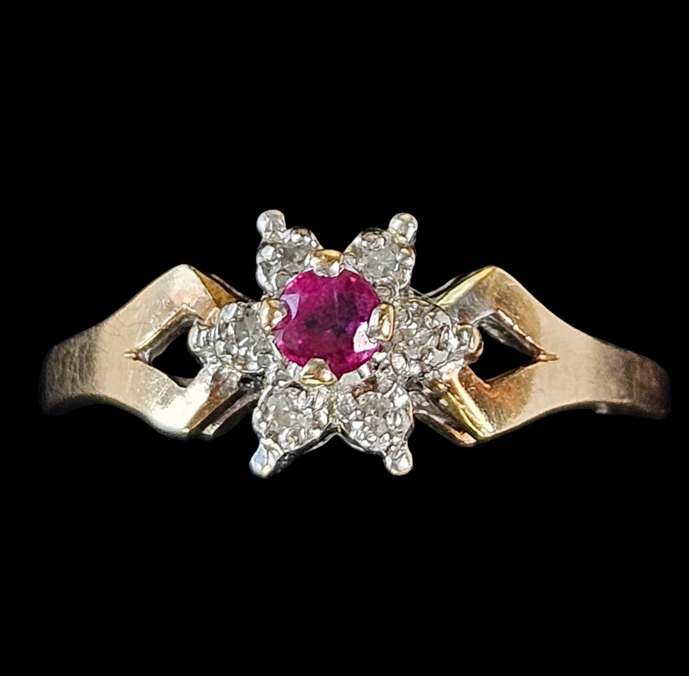 10k Gold Floral Cluster Ring with Ruby and Diamond Accents