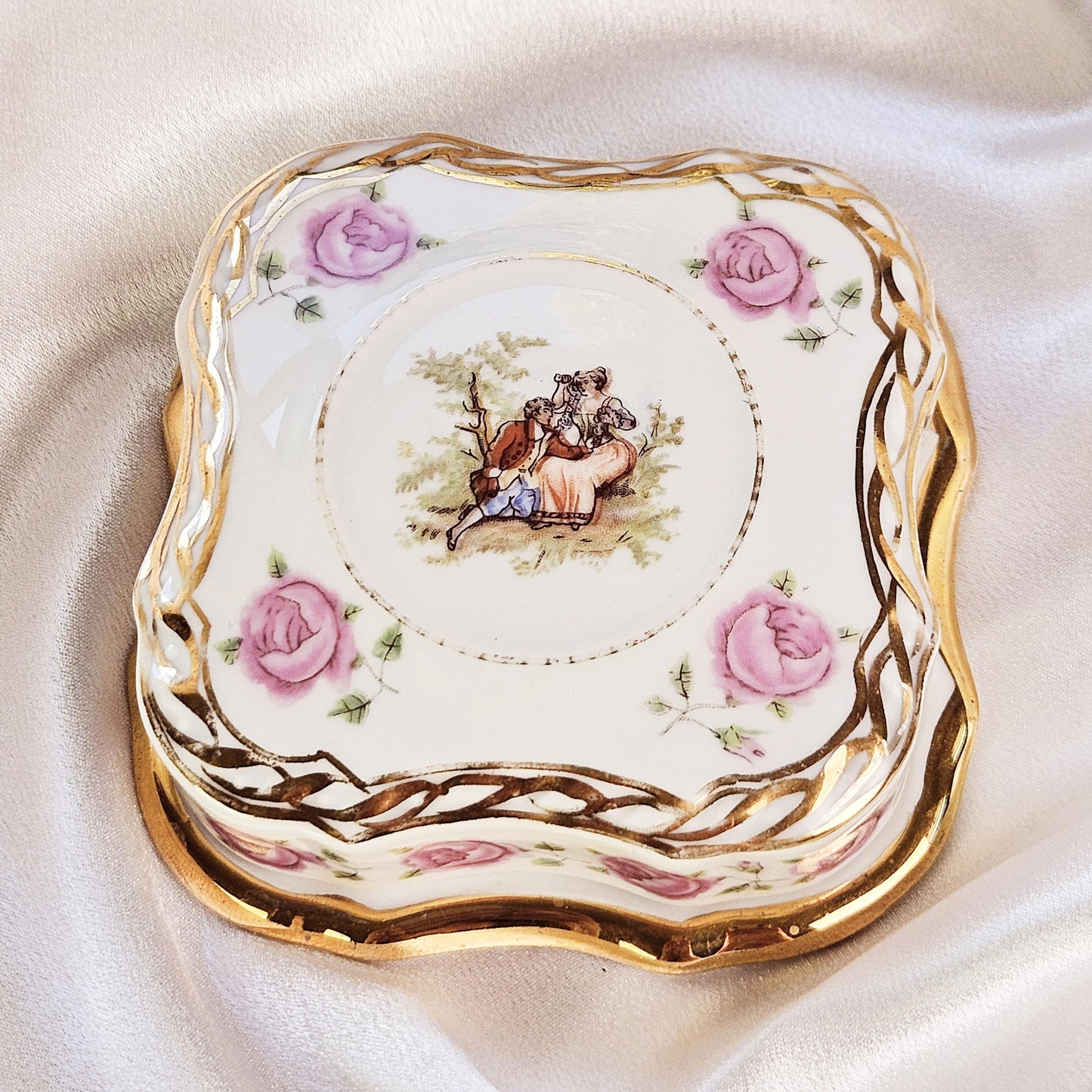 Vintage Cmielow Porcelain Jewelry Box with Romantic Rococo Scene and Rose Motif, Poland
